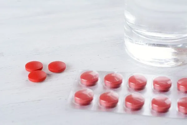 07 - Health Digest -Safe Use of Blood Thinners_ Essential Guidelines